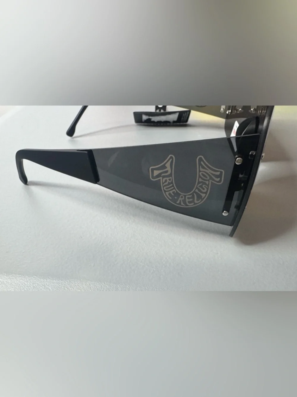 True Religion aviator Black Rimless Shield Sunglasses blue mirrored horseshoe